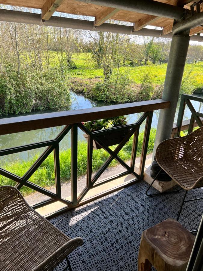 Relais De La Venise Verte Coulon Eksteriør billede